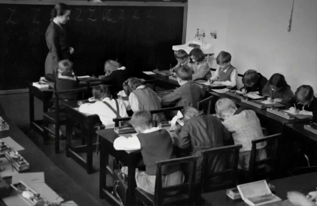 L’école doit-elle encore éduquer