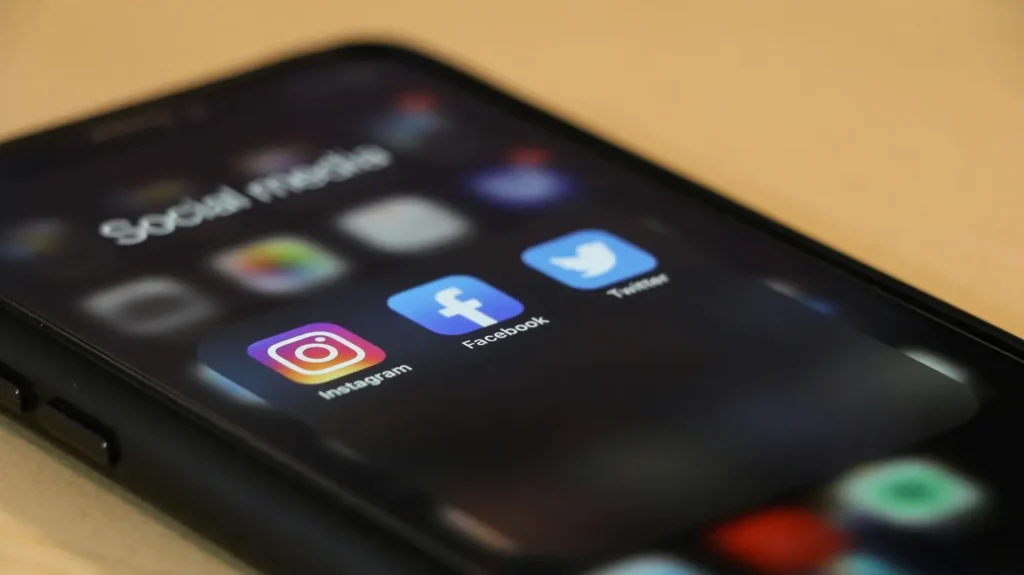 reseaux sociaux nouvelles formes de mobilisation